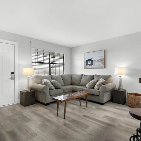 Sandy Pointe #211- Bream Island